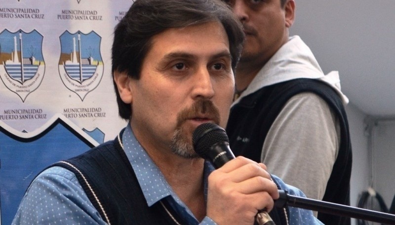 Néstor González. 