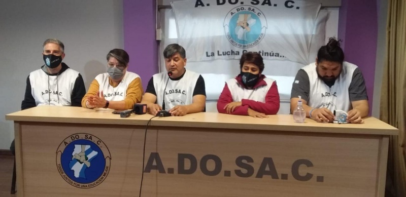 ADOSAC participó de la mesa.