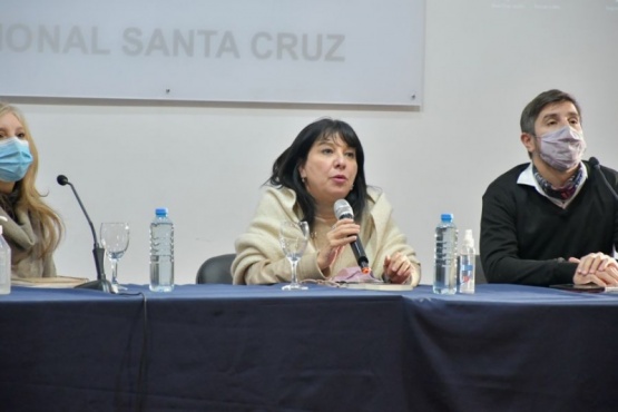 Cecilia Velásquez: 