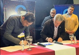 Firmaron acta de compromiso entre Servicios Públicos y el Municipio de Río Gallegos