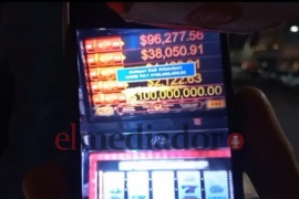 Río Gallegos: Ganó 100 millones en el casino y pide que se lo paguen