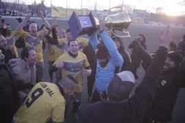 Vial se coronó campeón de Seniors en la Liga de los barrios