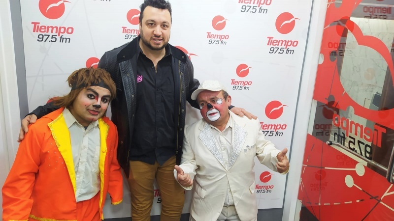 Daniel Molina junto a Cortito y Cortito Junior