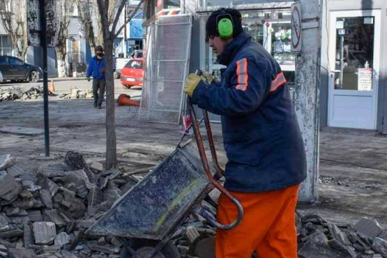 Pablo Grasso recorrió la obra de la Avenida Kirchner