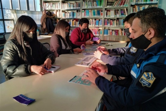 Senderos Escolares llegará al Industrial N°4 y a la Escuela Primaria N° 10 de Río Gallegos