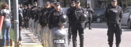 Llegó la Infantería de la Policía de la Ciudad a la casa de Cristina Kirchner en Recoleta
