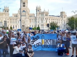 Argentinos en Europa marcharon para apoyar a Cristina Fernández