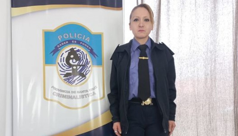 Silvana Tapia es la nueva Licenciada en Investigación Criminal de la Policía de Santa Cruz