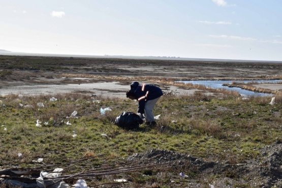 Jornada de Limpieza en el Estuario en el marco del “World Cleanup Day”