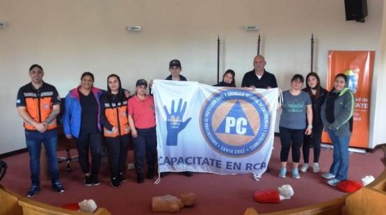 Protección Civil capacitó en primeros auxilios a personal municipal en El Calafate