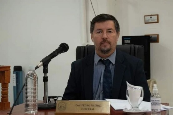 Pedro Muñoz, concejal autor del Proyecto que busca revocar la obligatoriedad de cremación a fallecidos pro Covid-19.