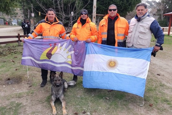 Personal de Santa Cruz realizó exámenes de búsqueda de personas en Bariloche 