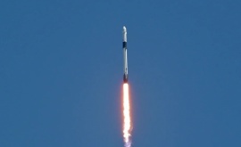 Un cohete de SpaceX despegó hacia la Estación Espacial Internacional con una cosmonauta rusa a bordo
