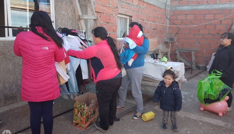 El merendero se encuentra ubicado en el Barrio Bicentenario II.