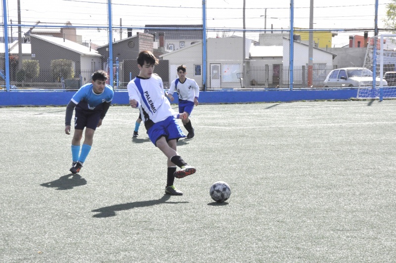 En la Pino se jugaron los primeros partidos de la nueva temporada. 