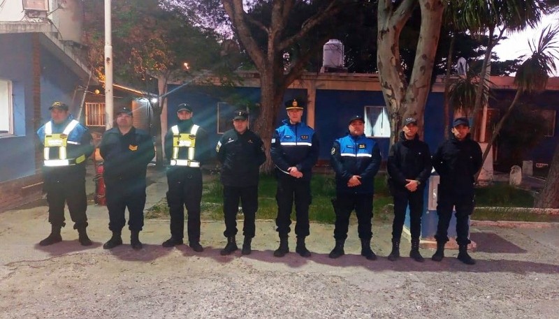 La Policía despliega trabajos operativos en Caleta Olivia