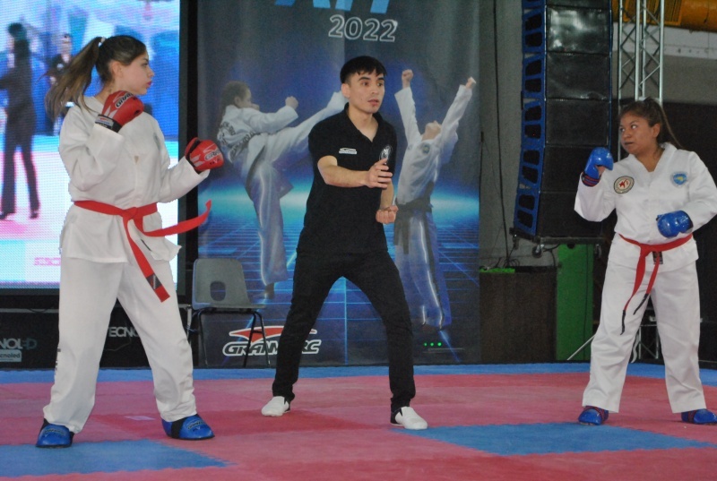 Río Gallegos recibió a los mejores competidores de taekwondo. 