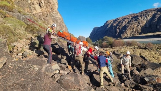 Rescataron a tres escaladores en el Parque Nacional Los Glaciares