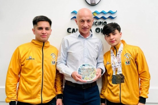 Fernando Cotillo  recibió a Fernando Tapia y Marcos Rizzo, luego de su participación en el mundial de Eslovenia 