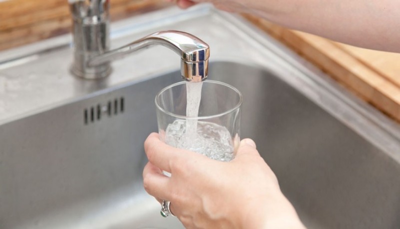 Se cree que el agua podría ser la causante de los problemas gastrointestinales en la ciudad.