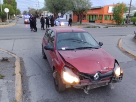 Debido a choque una persona fue llevada al hospital