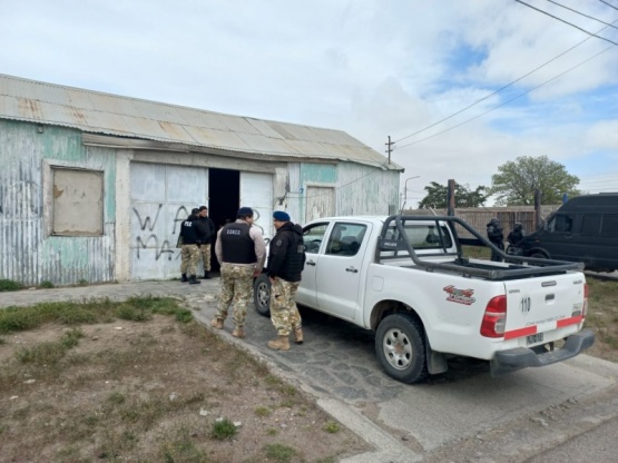 Dos detenidos en ocho allanamientos por robo de cobre