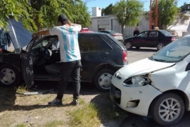 Un hombre fue embestido tras un choque