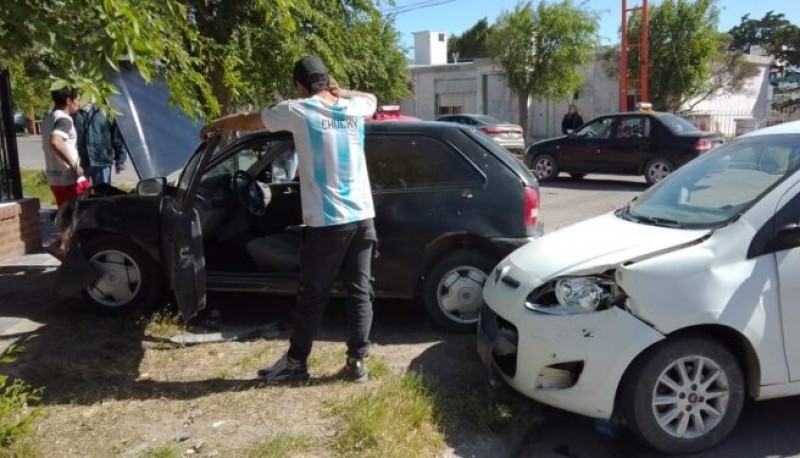 Un hombre fue embestido tras un choque 