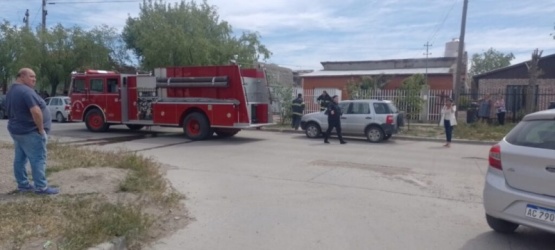 Un sahumerio causó incendio en una casa