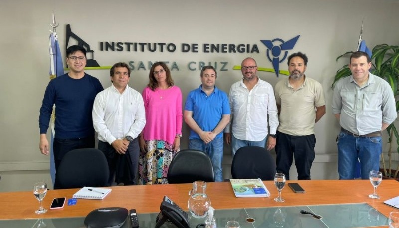 Autoridades del Instituto de Energía recibieron a la empresa adjudicataria, Datastar Argentina S.A.