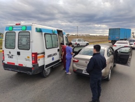 Tras choque, dos niños fueron llevados al hospital