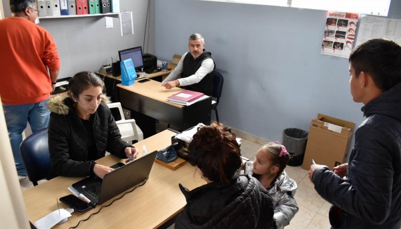 Continúa la entrega de tarjertas SUBE. 