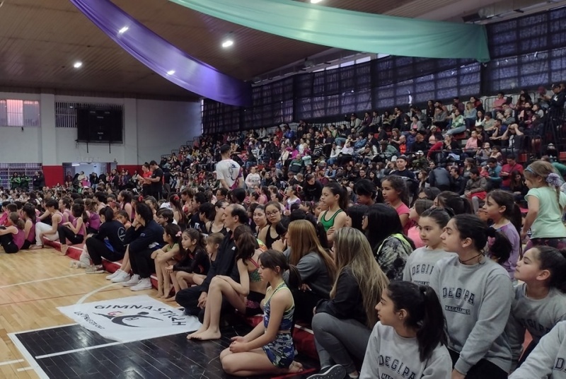 Acto inaugural del Torneo Regional de gimnasia artística “Copa Gimnástica Sur”.