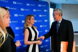 Yáñez se reunió con el director de la UNESCO para promover acciones contra el bullying