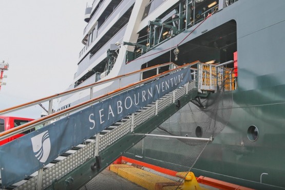 Llegó a Punta Arenas el famoso crucero “Seabourn Venture”