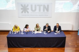 Alicia Kirchner anunció la titularización de docentes de la Educación Técnica