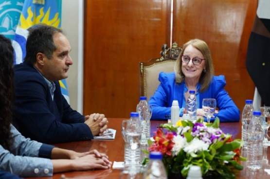 Alicia Kirchner se reunió con el Ministro de Desarrollo Territorial y Hábitat