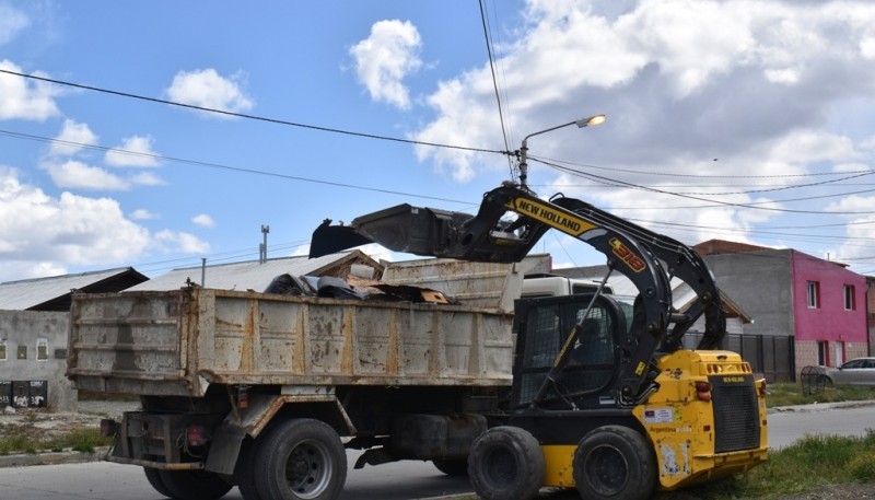 Limpieza en el Barrio Evita. 