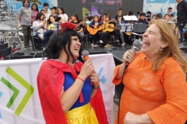 Marta Saborido celebró 30 años del programa radial “La Ronda” junto a la comunidad