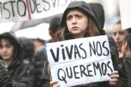 Claudia Barrientos: "Nos mata el machismo y nos golpea la pobreza"