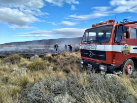 Niños jugaban con fuego y provocaron un incendio sobre pasturas