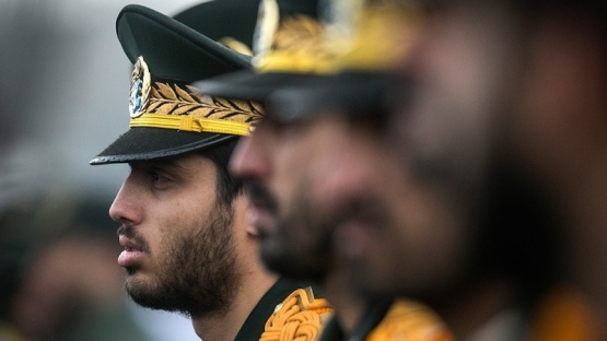 El Centro para los Derechos Humanos en Irán (CHRI), con sede en Nueva York, apunta contra las fuerzas de seguridad iraníes.