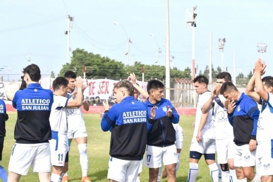 Atlético San Julián clasificó por penales y de visitante