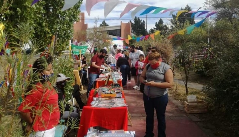 Se viene una nueva edición de la FLIA, la Feria del libro independiente de Río Gallegos