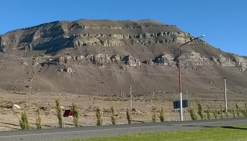 Bomberos tuvieron que auxiliar a dos mujeres para bajar de un cerro