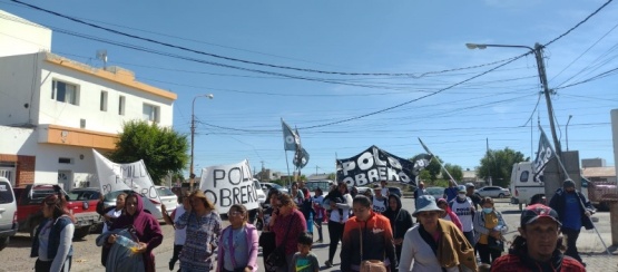 Movilización del Polo Obrero en Caleta Olivia.