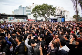 Festival Aniversario: el público chileno también disfruta en Río Gallegos