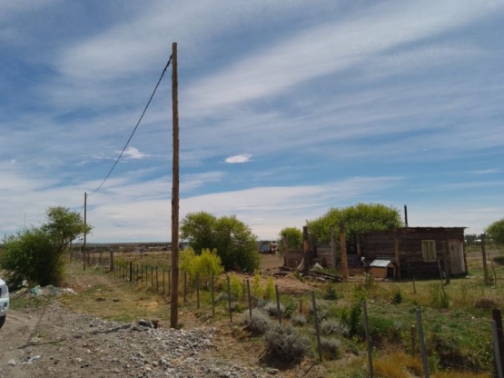 Ampliaron red eléctrica en zona de chacras de Perito Moreno