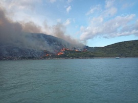 El incendio es cerca de la localidad de El Chaltén