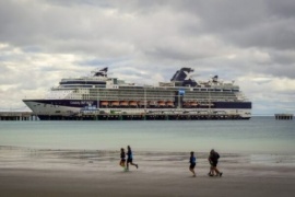 El Celebrity Infinity llegó a Madryn por segunda vez en la temporada